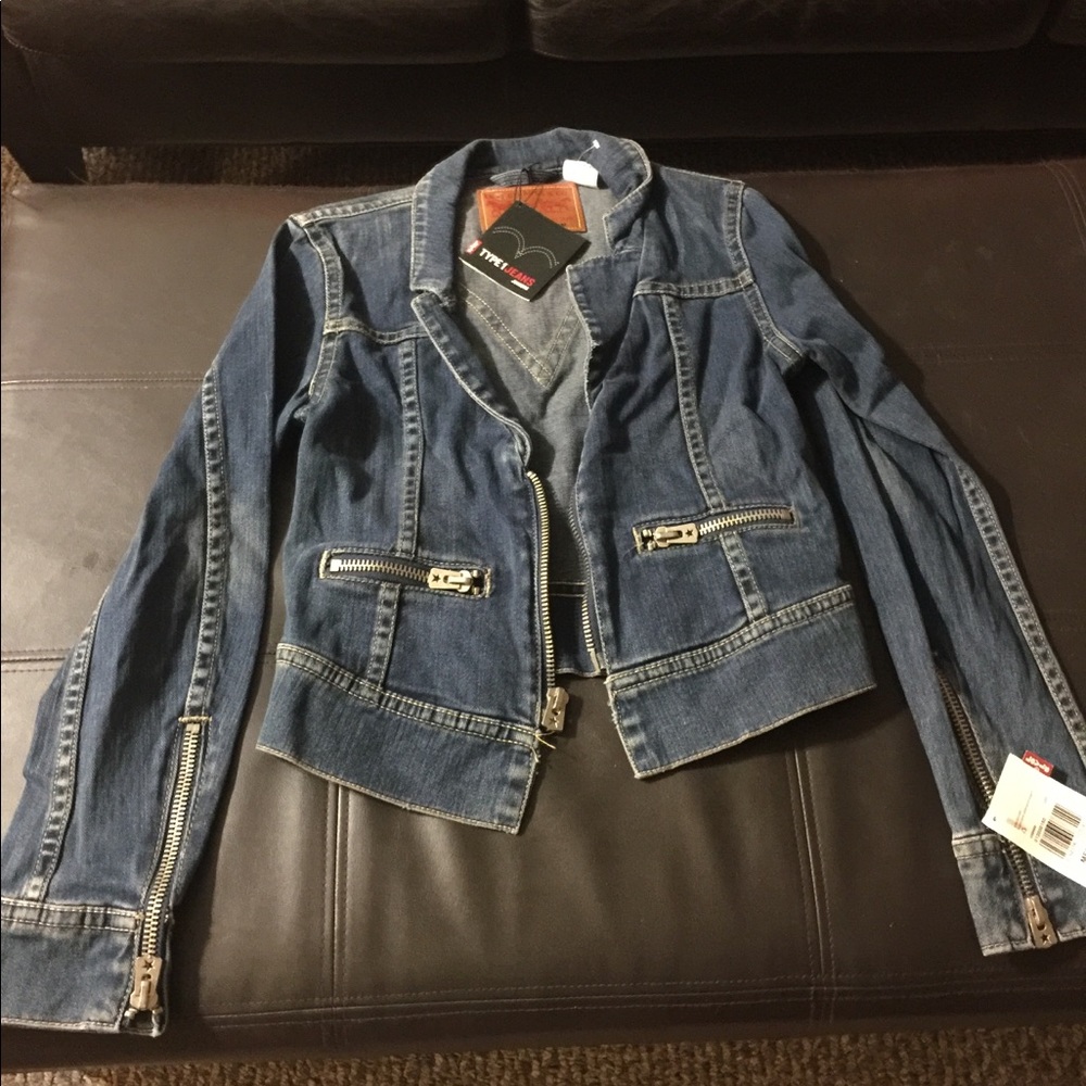 Levi’s HEAVY!! jean jacket M BNWT